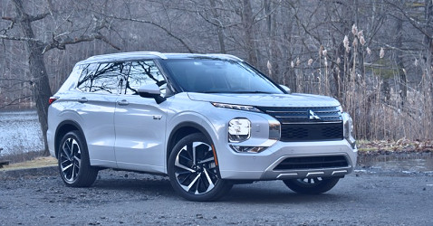 2023 Mitsubishi Outlander PHEV review: a bridge to EVs | Digital Trends